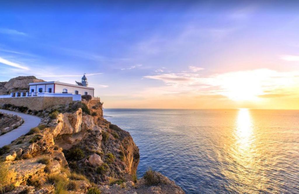 Bright Sunny Albir Apartment