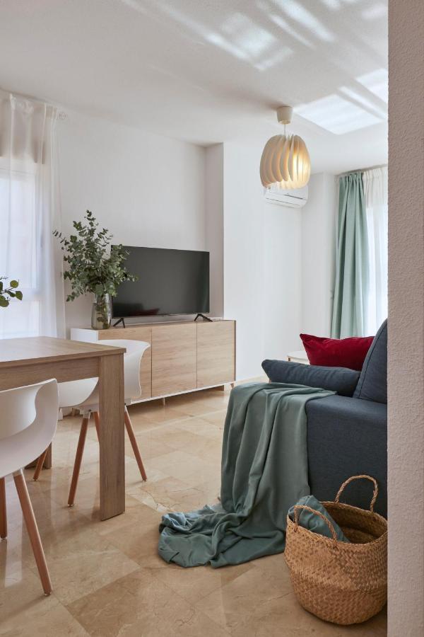 Bright Sunny Albir Apartment *