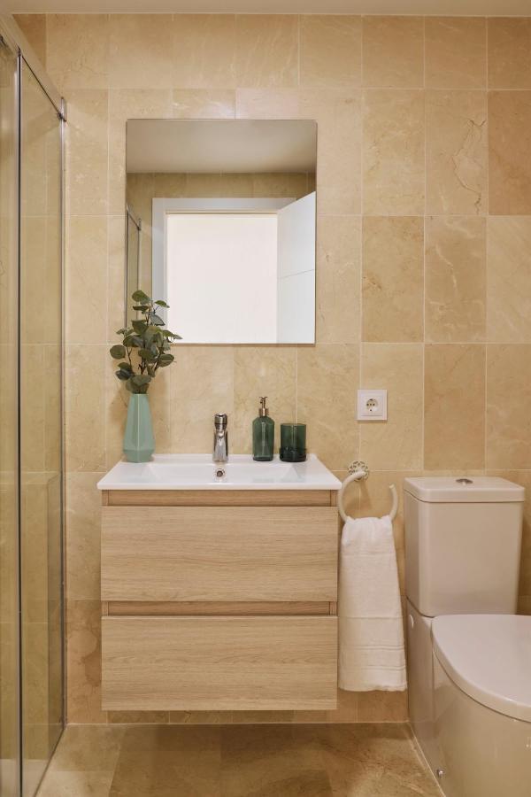 Bright Sunny Albir Apartment