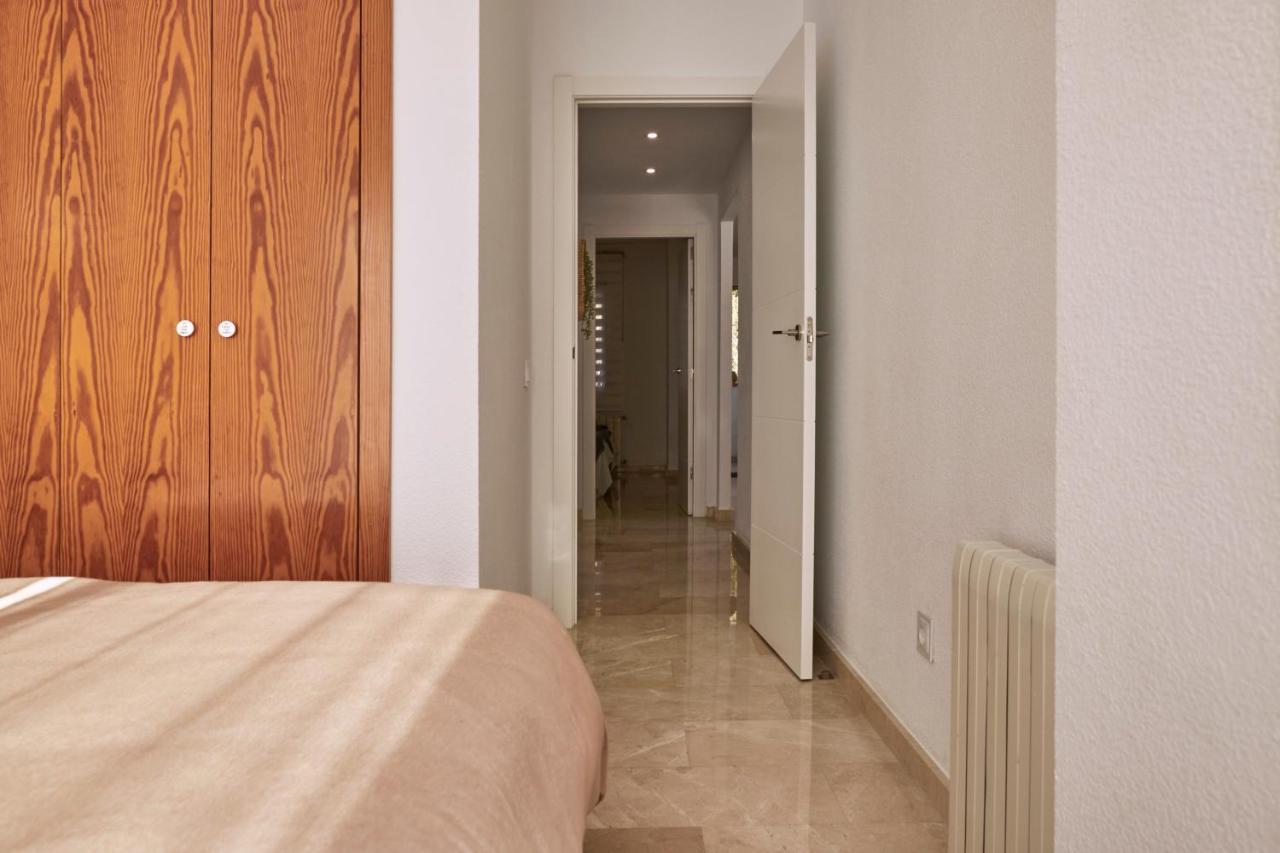 Apartment Bright Sunny Albir
