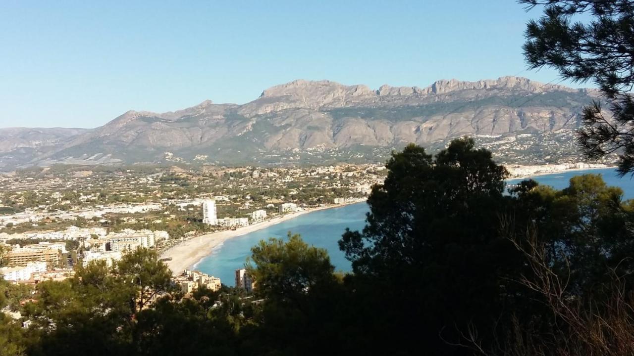 Bright Sunny Albir Apartment *